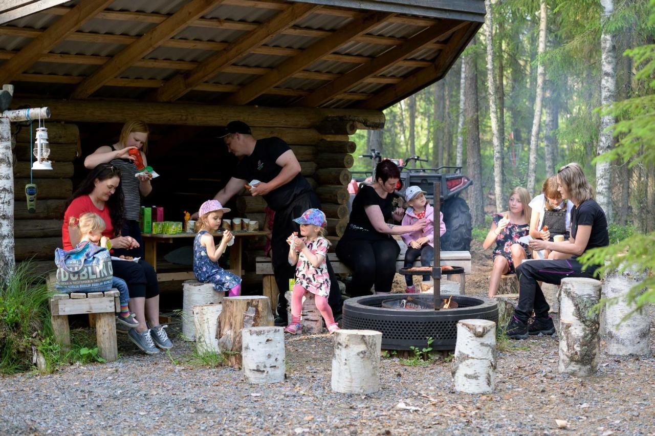 Maatilamatkailu Ilomaeki Seinäjoki Buitenkant foto