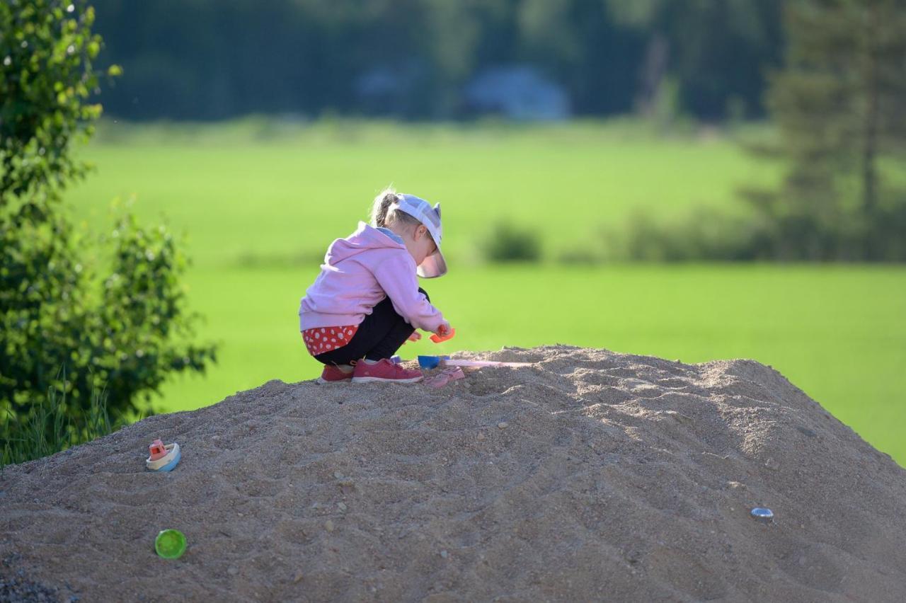 Maatilamatkailu Ilomaeki Seinäjoki Buitenkant foto